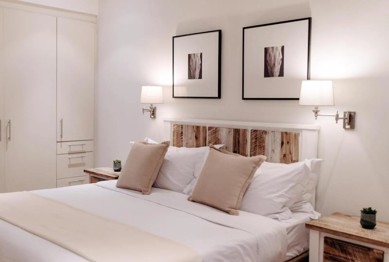 Cape Royale Apartments With Cape Finest Città del Capo 0*,  Sudafrica